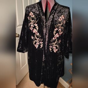 Crushed velvet kimono
